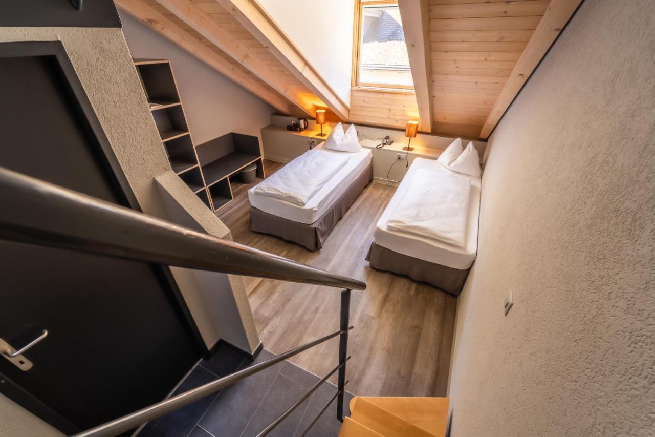 The Guesthouse By The Hey Hotel Interlaken Exteriör bild